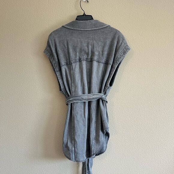Anthropologie Pilcro Gray Belted Vest - Picture 8 of 13